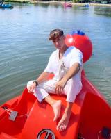 603122420: Chico busca chica en Barcelona