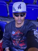 647939467: Chico busca chica en Madrid