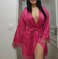 613217220: Chica busca chico en Madrid