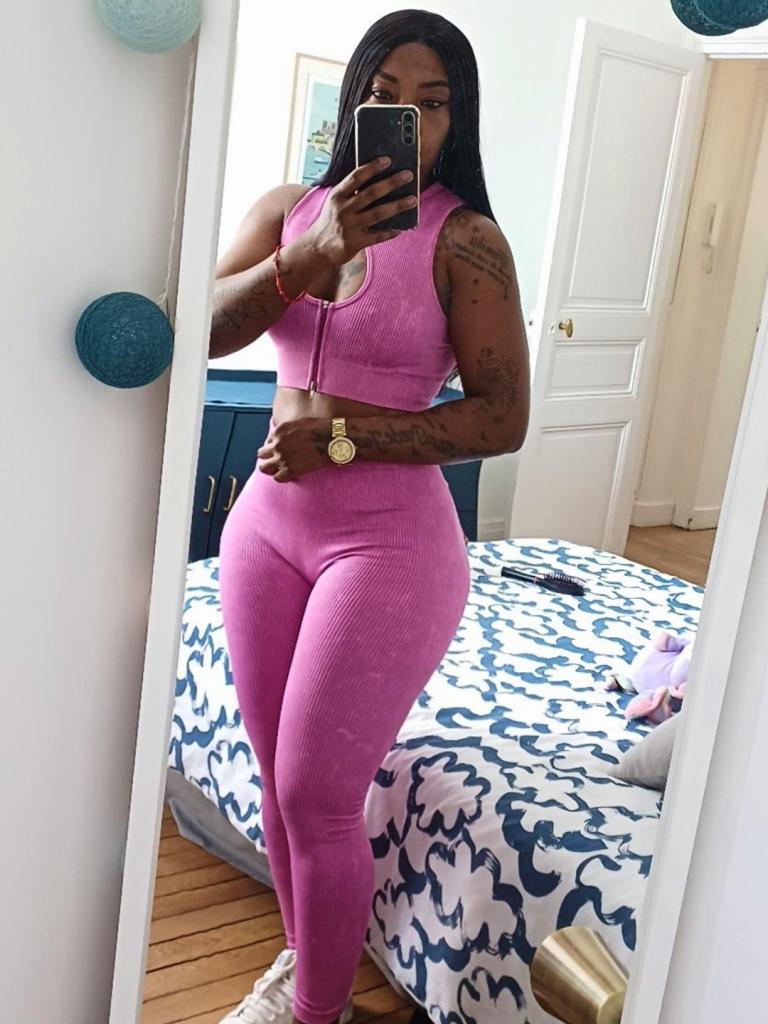 Chica busca chico en Tarragona: Chica busca chico