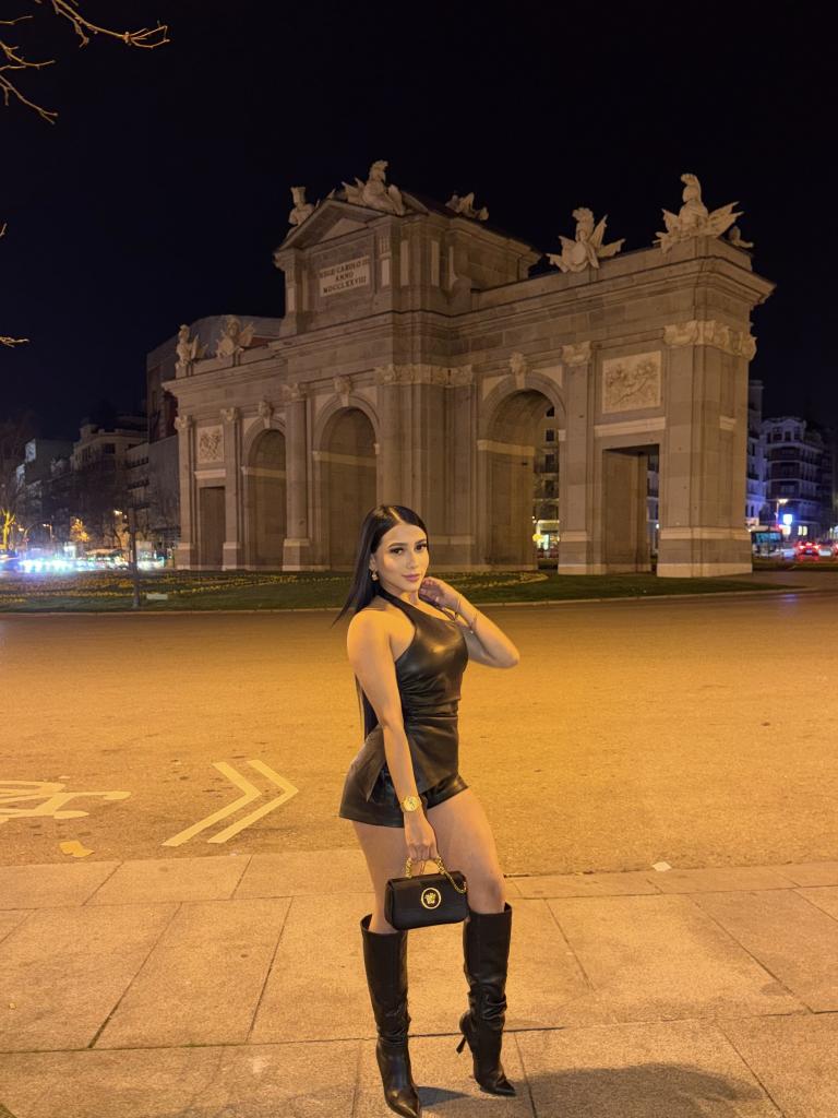 605336986: Chica busca chico en Mallorca