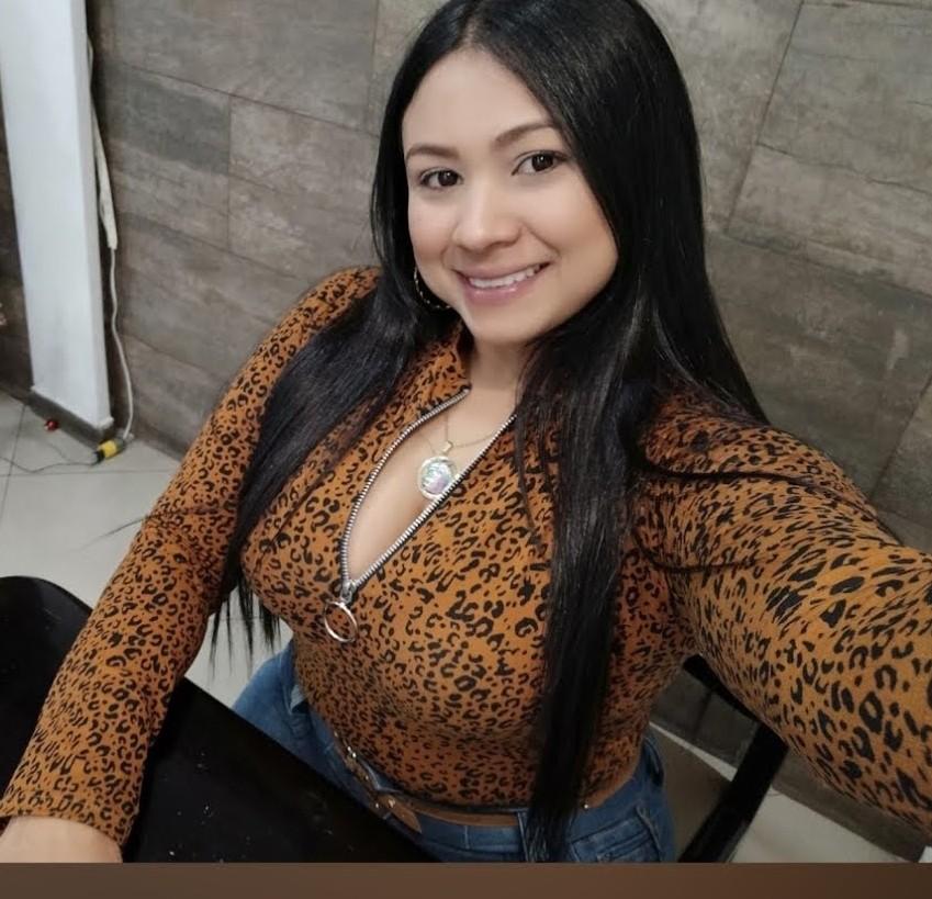 Chica busca chico en Almería: 