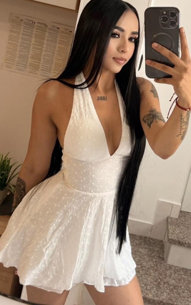 Chica busca chico en Cádiz: 