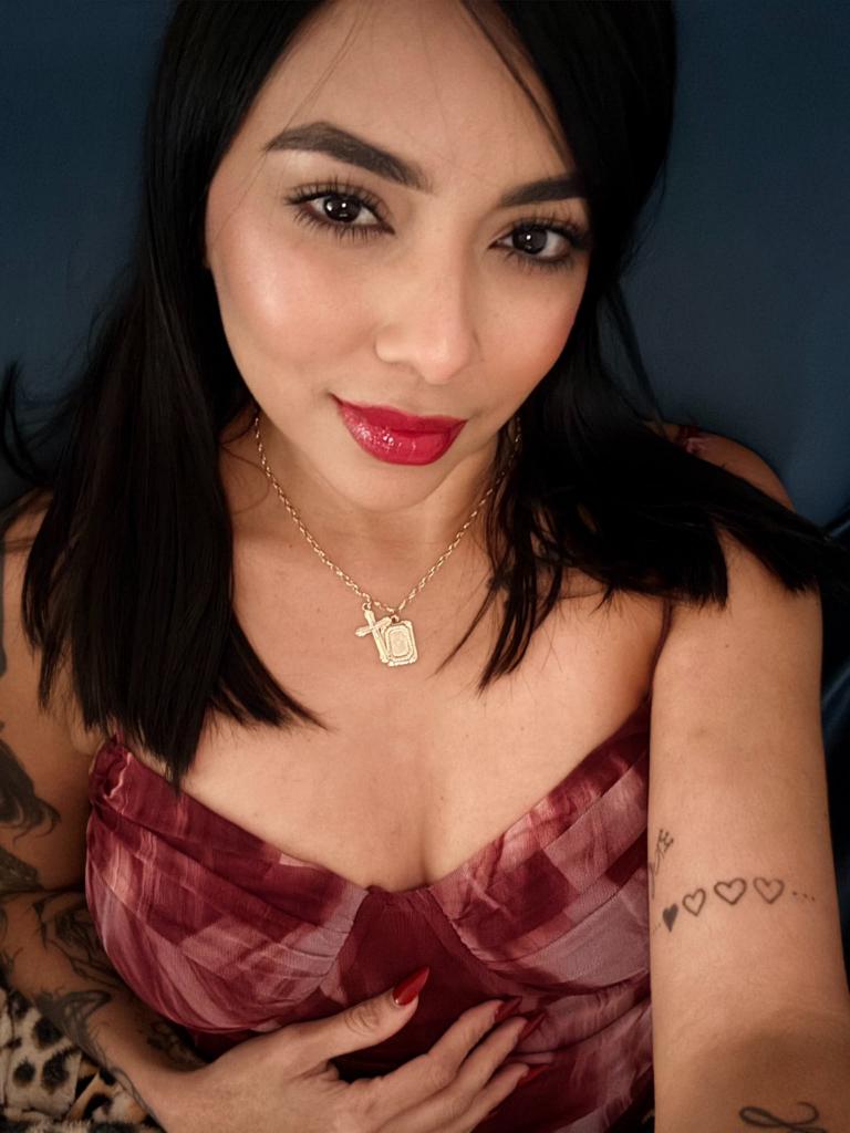 671321499: Chica busca chico en Málaga
