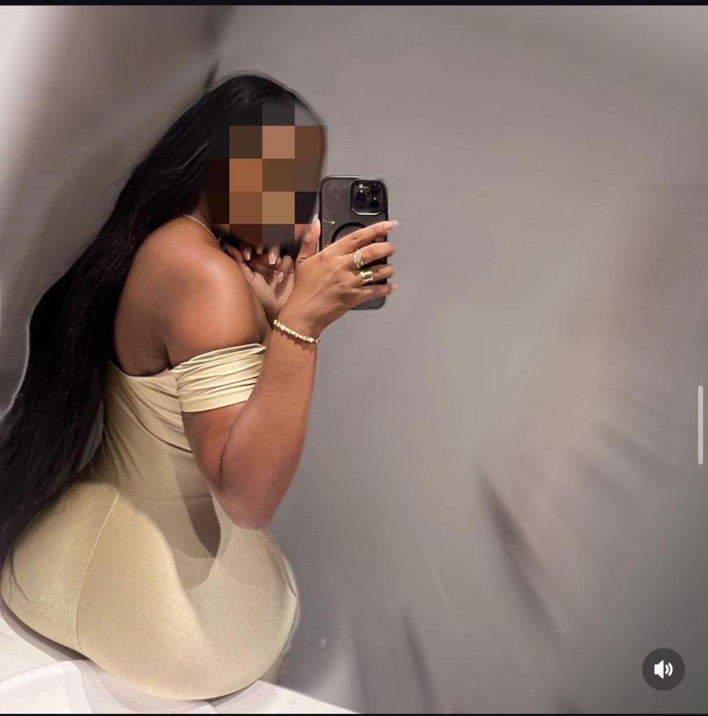Chica busca chico en Tenerife: Chica busca chico
