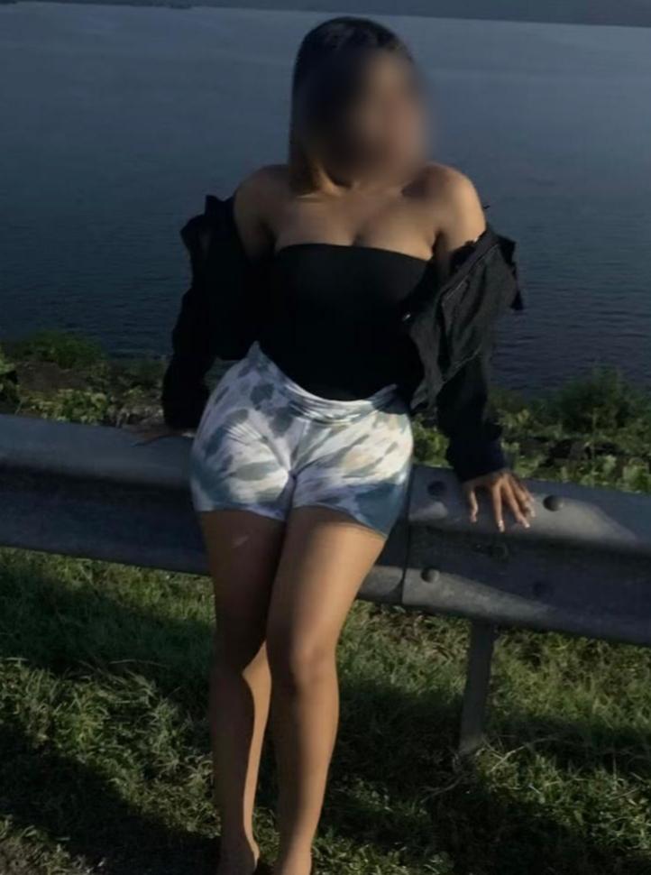 Chica busca chico en Orense: 