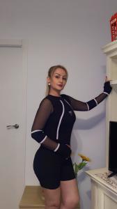 657981044: Chica busca chico en Madrid