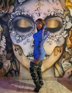 674531438: Transexual en Pontevedra