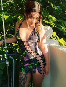 637877815: Chica busca chico en Madrid