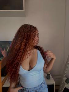 643650086: Chica busca chico en Barcelona
