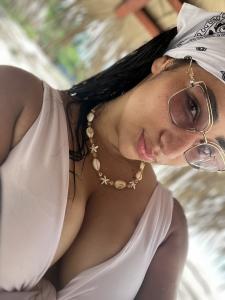 613214678: Chica busca chico en Tarragona