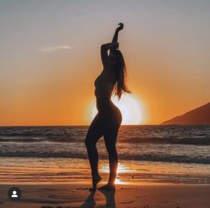 663323644: Chica busca chico en Sevilla
