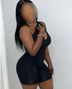 631371863: Chica busca chico en Zamora