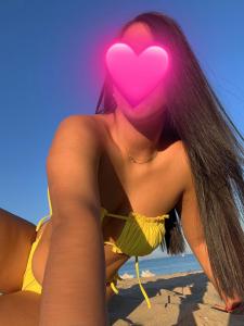 664201208: Chica busca chico en La Coruña