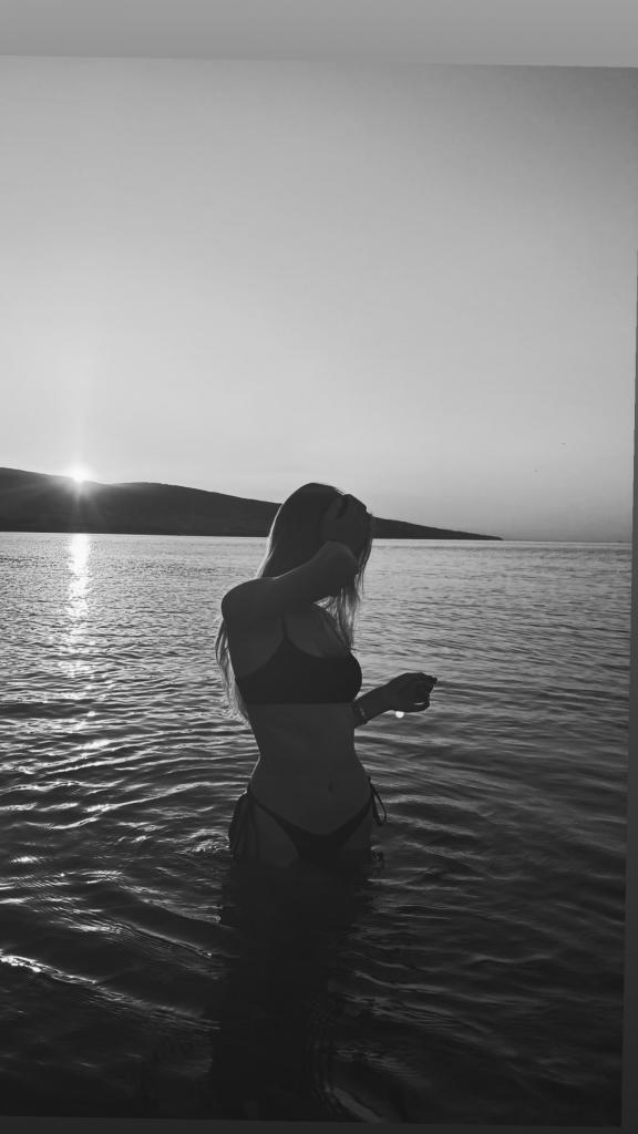 Chica busca chico en Cádiz: 