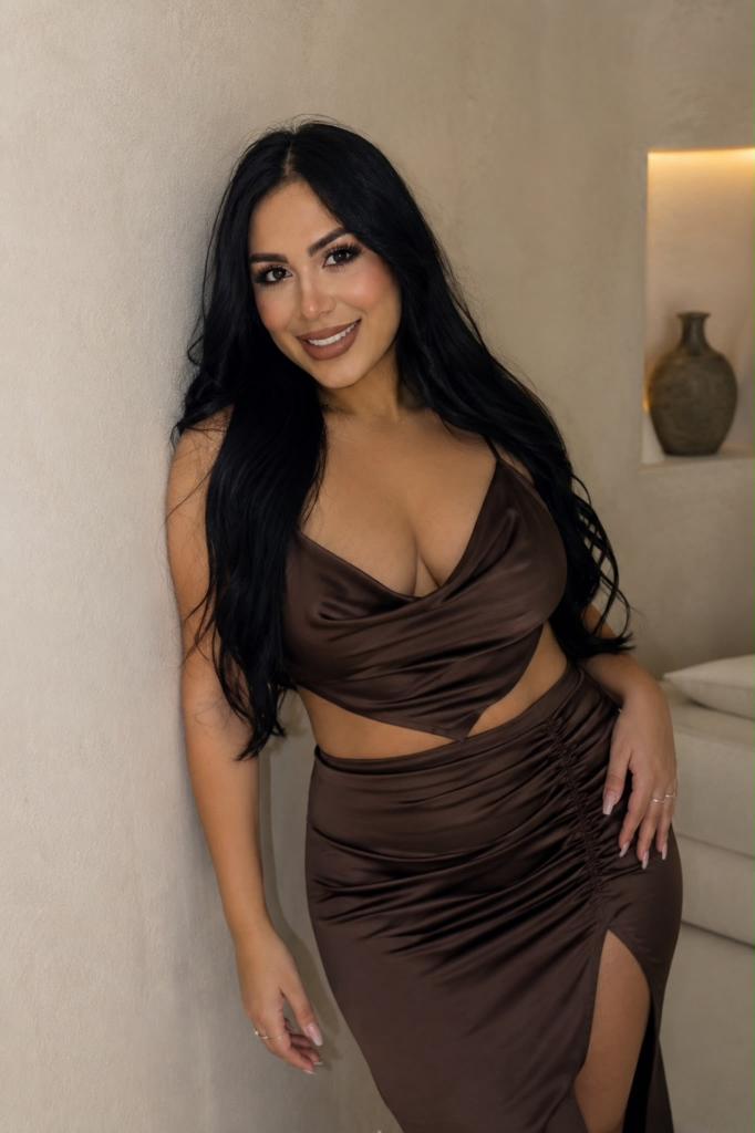 631700754: Chica busca chico en Mallorca