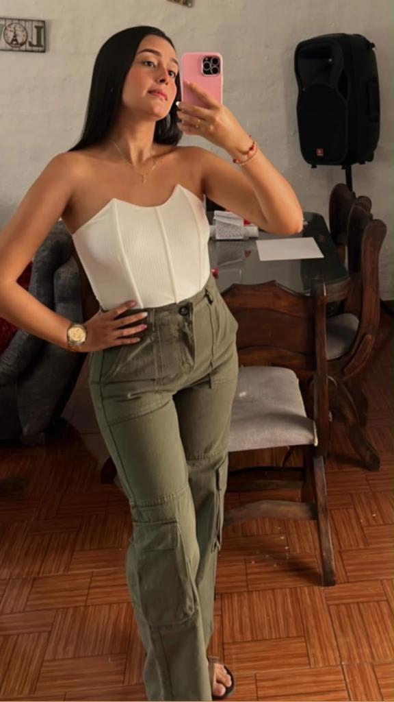 663494299: Chica busca chico en Badajoz