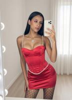 687658076: Chica busca chico en Sevilla