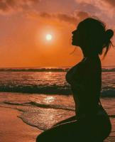 663323644: Chica busca chico en Sevilla