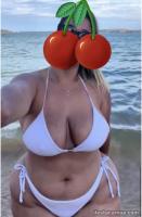 642784182: Chica busca chico en Sevilla