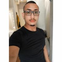 672555788: Chica busca chico en Madrid