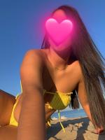664201208: Chica busca chico en La Coruña