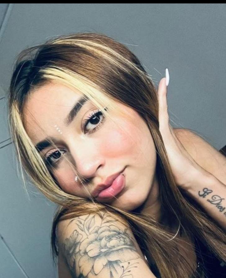 Chica busca chico en Las Palmas: Chica busca chico
