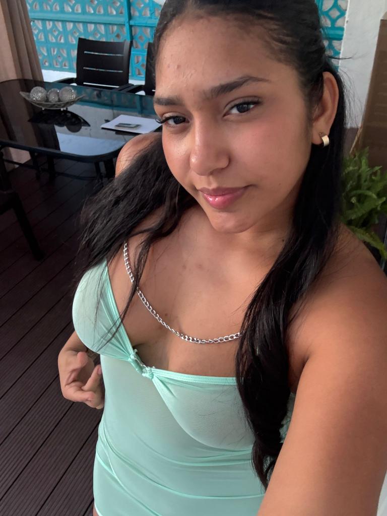 Chica busca chico en Murcia: 