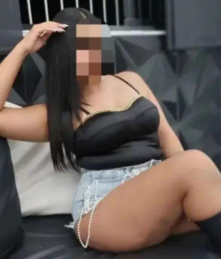624397702: Chica busca chico en Murcia