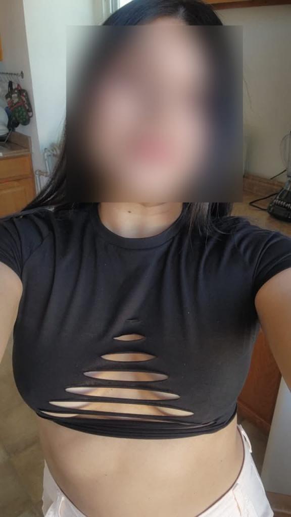 Chica busca chico en Almería: 
