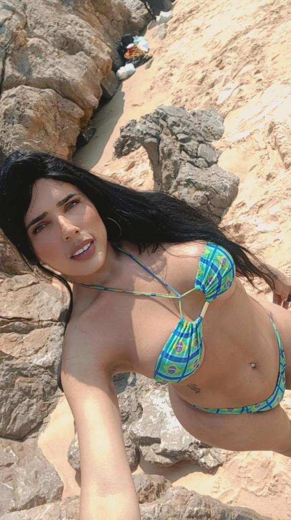 614627451: Transexual en Pontevedra