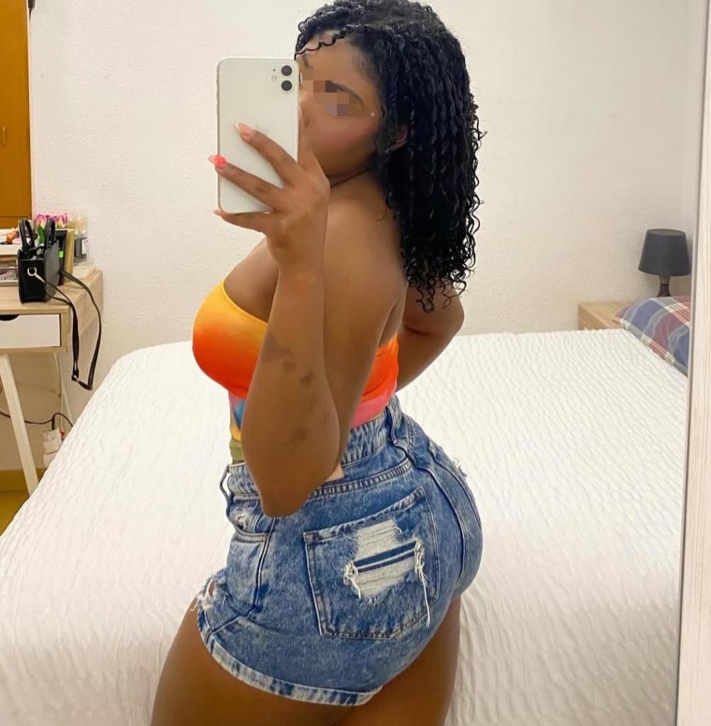 Chica busca chico en Pontevedra: 