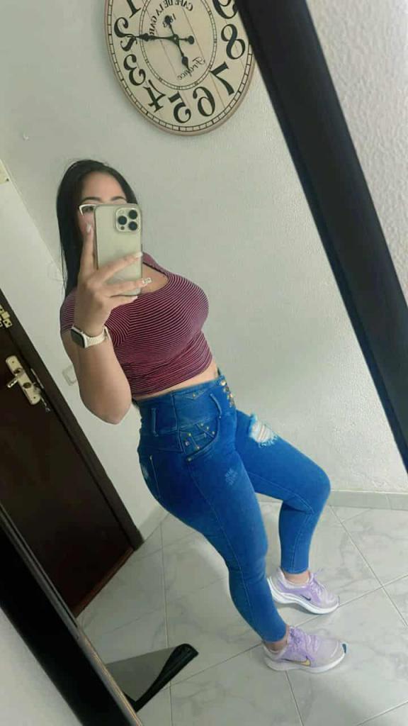 603844707: Chica busca chico en Pontevedra