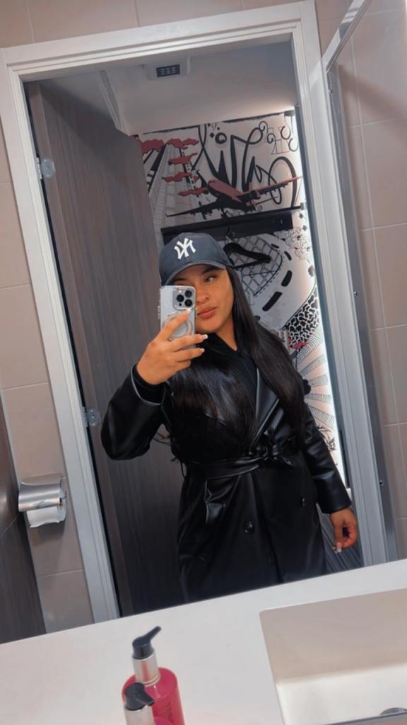 Chica busca chico en Tenerife: 