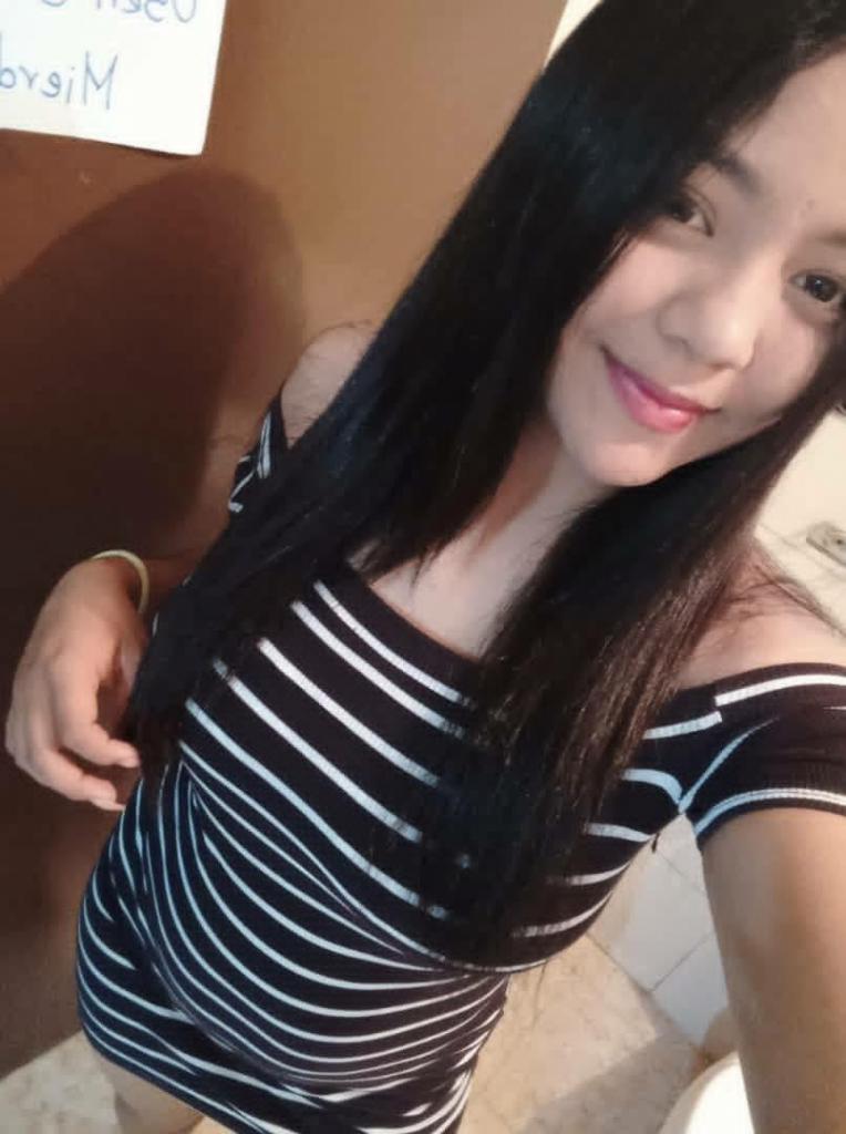 Chica busca chico en Sevilla: 