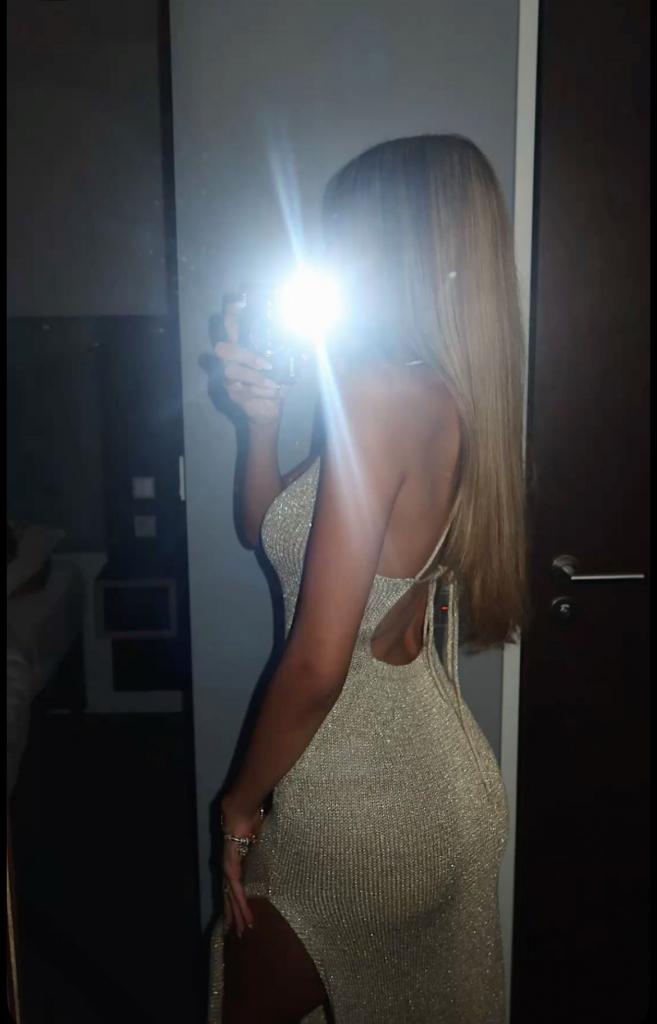 600705187: Chica busca chico en Sevilla