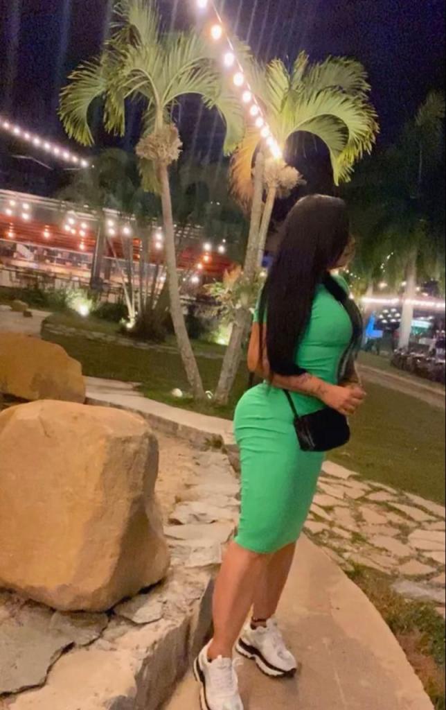 643700423: Chica busca chico en Huelva