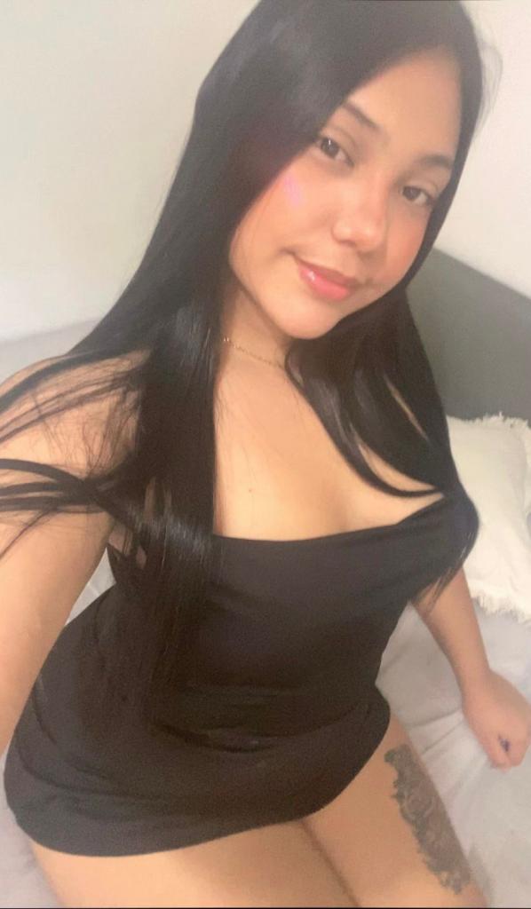 610195395: Chica busca chico en Cádiz