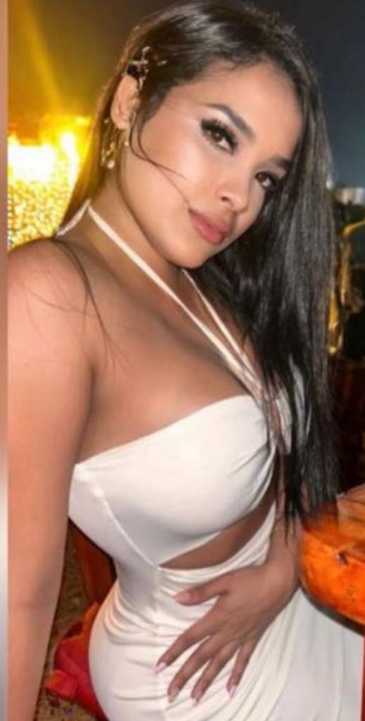 674020379: Chica busca chico en Ibiza