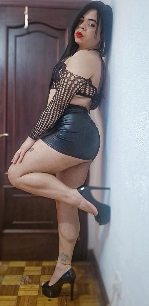 613603838: Transexual en León