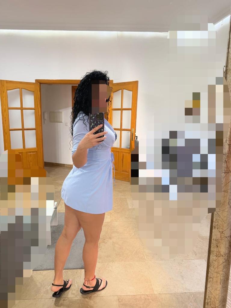 Chica busca chico en Granada: 