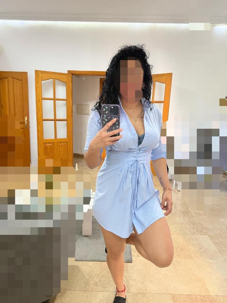 Chica busca chico en Granada: 