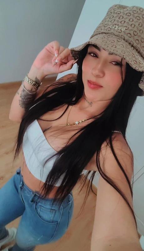 Chica busca chico en Cádiz: Chica busca chico