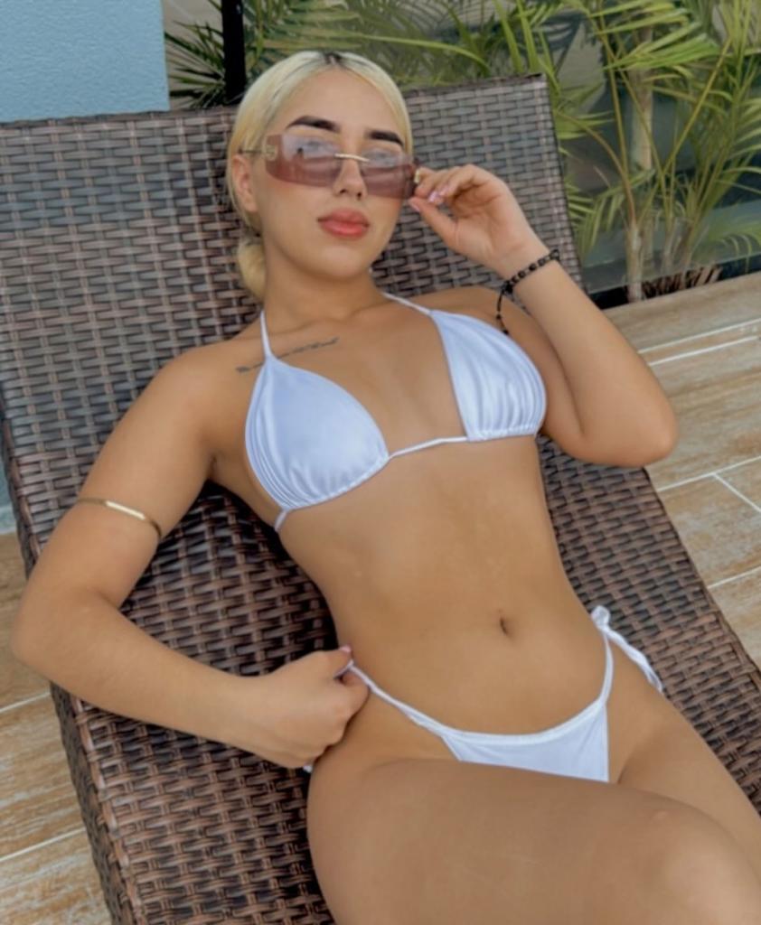 Chica busca chico en Cádiz: 