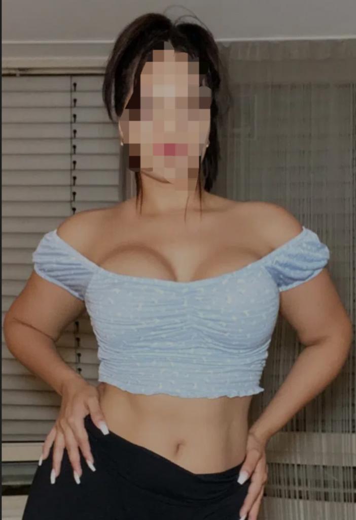 Chica busca chico en Cádiz: 