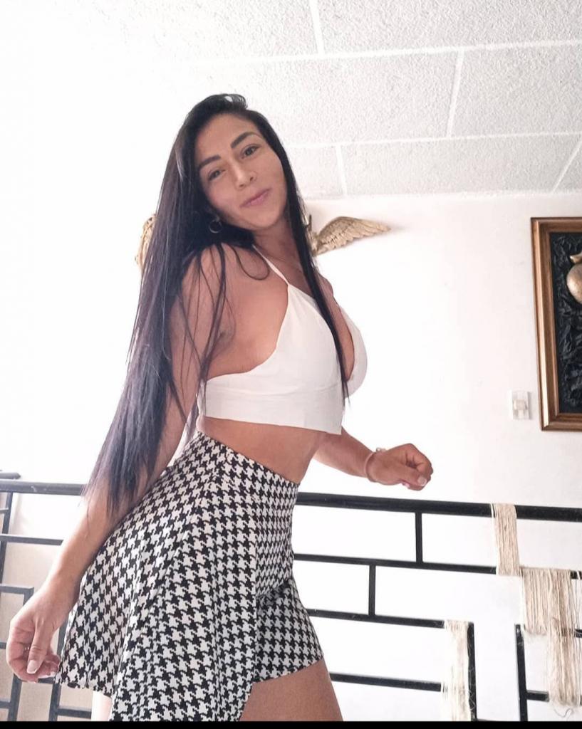 642172967: Chica busca chico en Tenerife