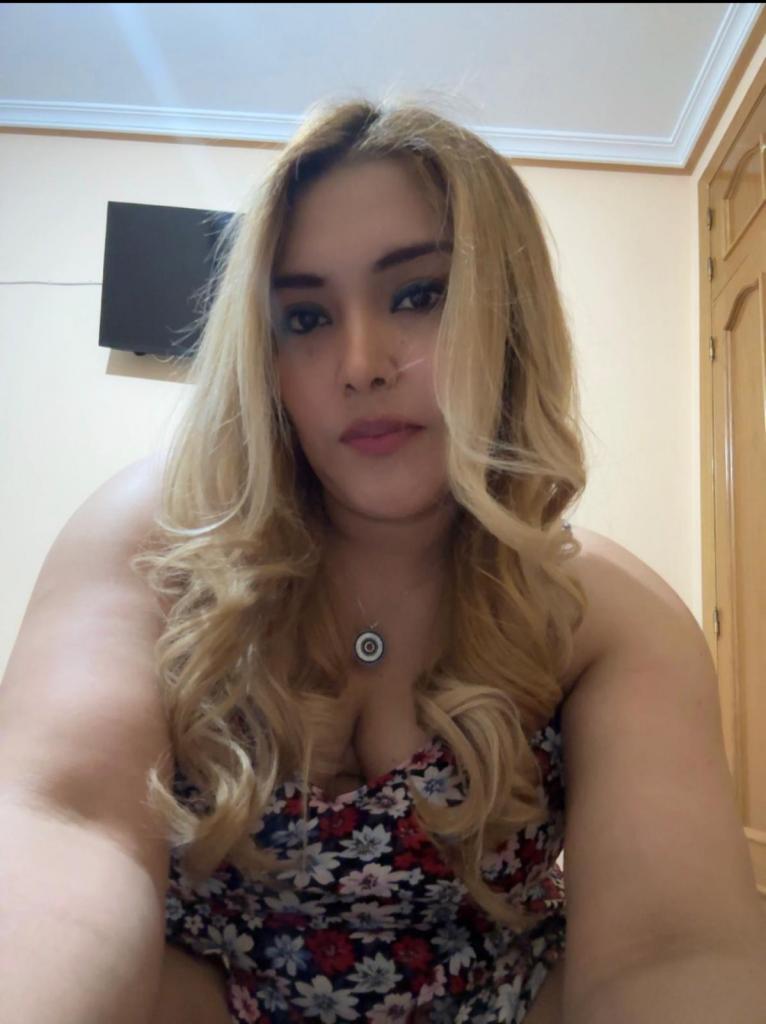 Chica busca chico en Cuenca: 
