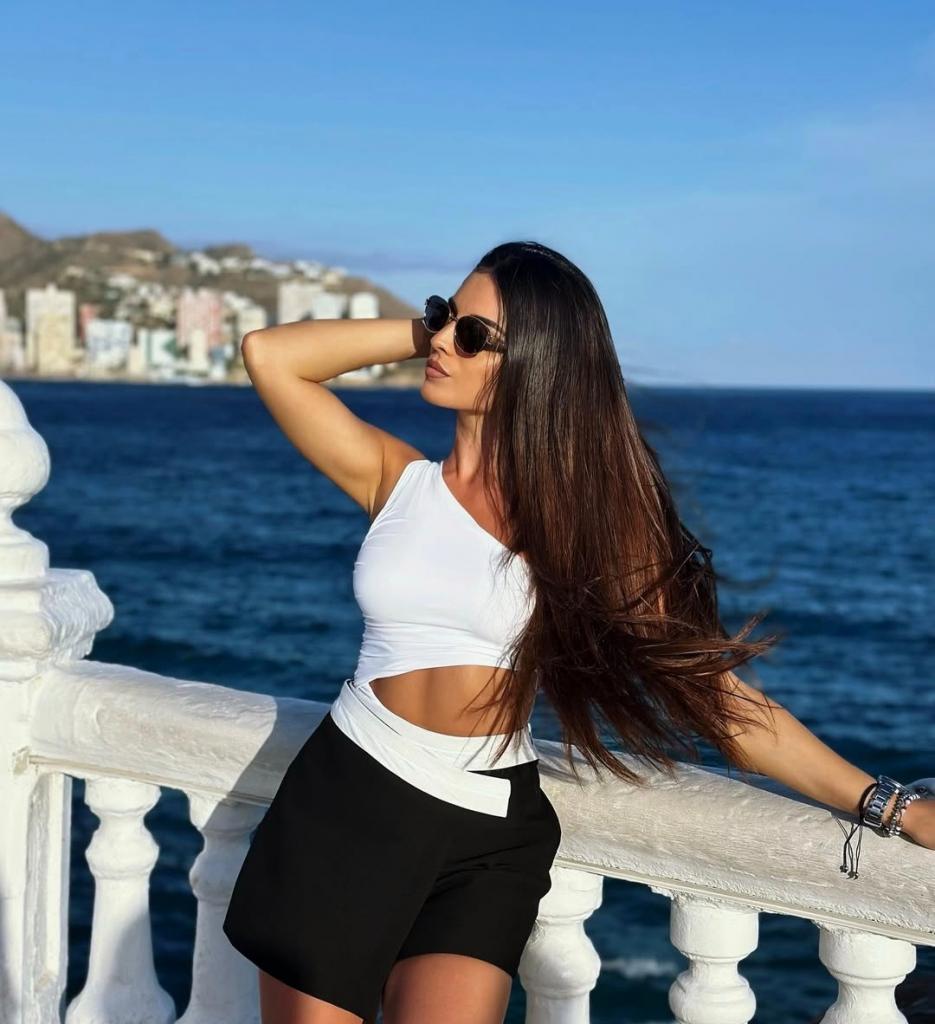 Chica busca chico en Alicante: 