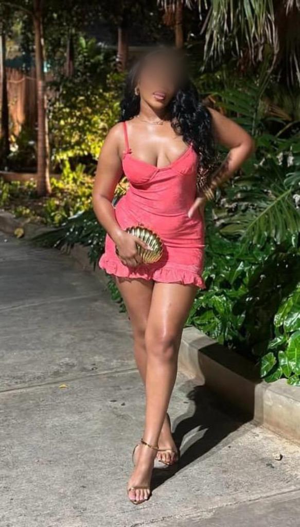 Chica busca chico en Pontevedra: 