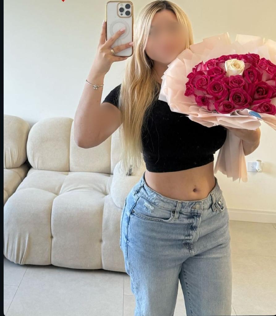 Chica busca chico en Cádiz: 